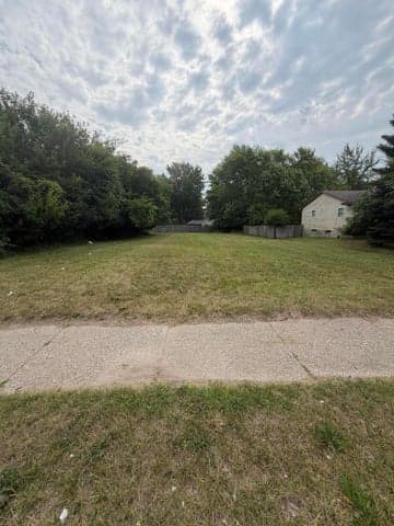 4204 Kalamazoo Avenue SE, Grand Rapids, MI 49508