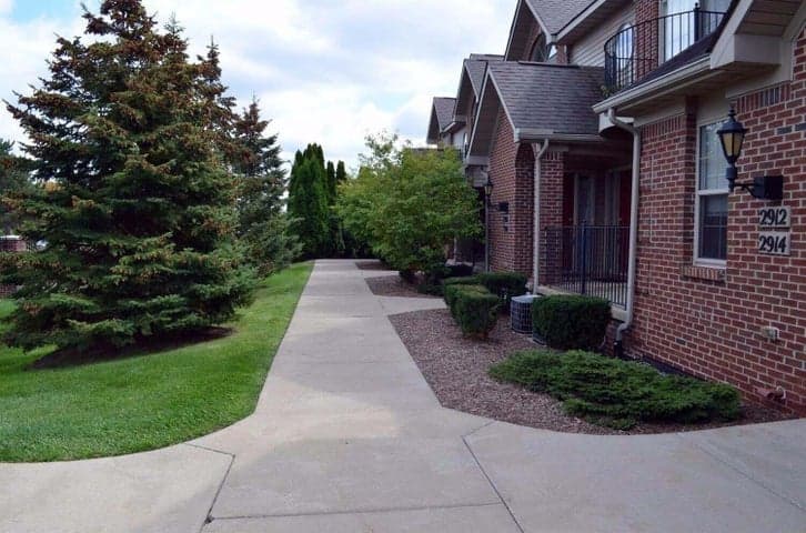 2910 Signature Boulevard, Ann Arbor, MI 48103
