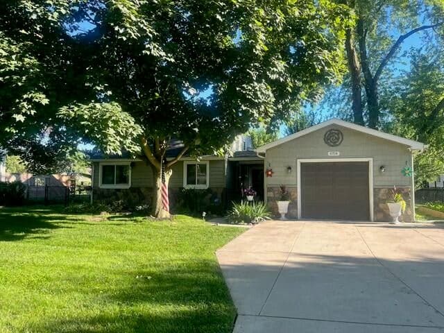 42514 Hammill Lane, Plymouth, MI 48170
