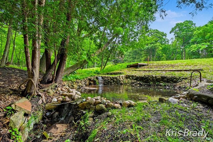 8275 Bailey Drive SE, Ada, MI 49301
