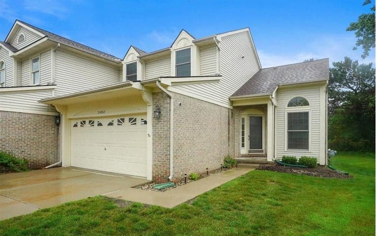 24267 Weathervane Court, Novi, MI 48374