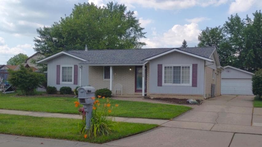 42150 Addison Avenue, Canton, MI 48187