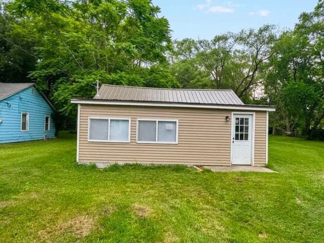 815 Milo Street, Benton Harbor, MI 49022
