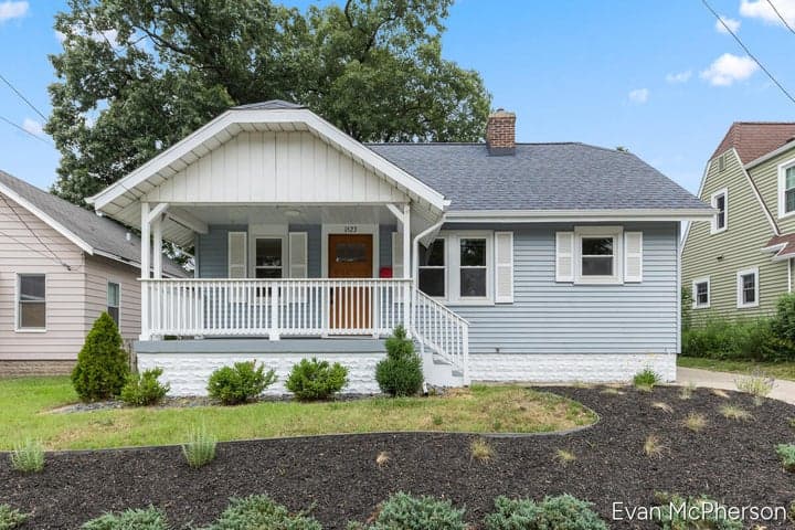1523 Boston Street SE, Grand Rapids, MI 49507