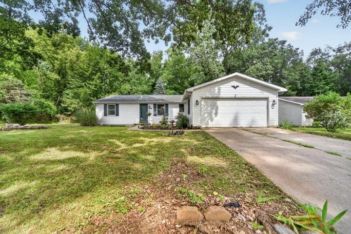 1204 Fitch Street, Albion, MI 49224