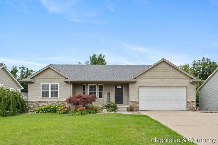 8665 Shore Way Drive SW, Byron Center, MI 49315