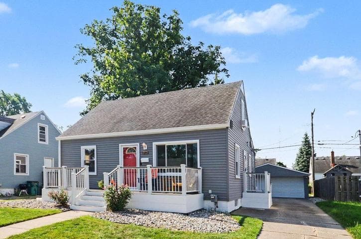 2386 Brickley Street, Ferndale, MI 48220
