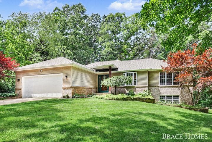 13519 Missy's Way, Lowell, MI 49331