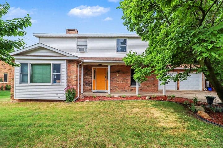 515 E Pine Street, Fremont, MI 49412