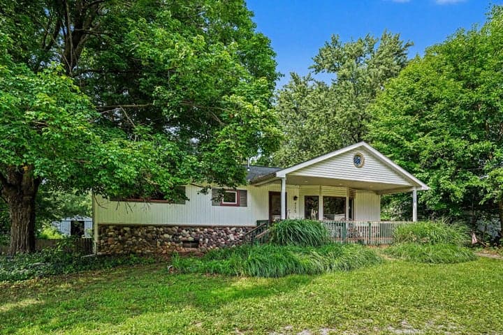 4175 S Minges Road S, Battle Creek, MI 49015