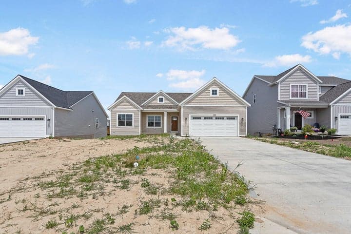 11685 Cherrybud Drive, Holland, MI 49424