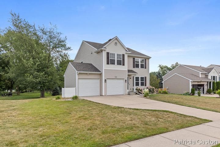 5170 Red River Avenue SW, Wyoming, MI 49418