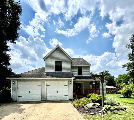 10881 Hoffman Road, Three Rivers, MI 49093
