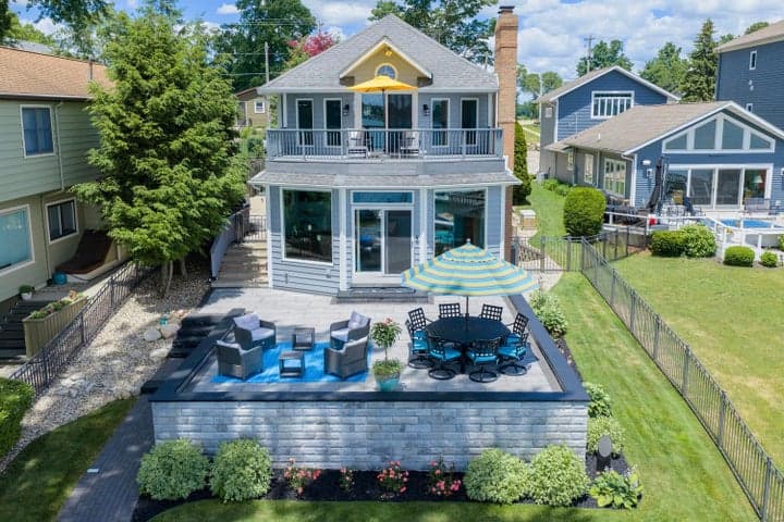 23631 N Shore Drive, Edwardsburg, MI 49112