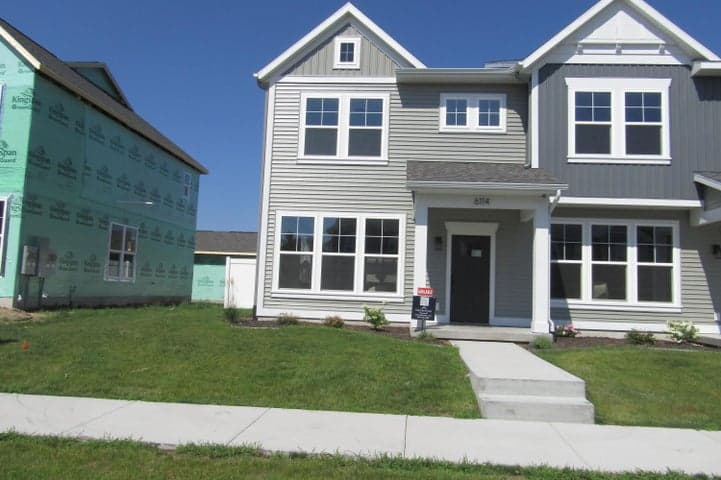 6114 Stahl Drive 16, Spring Lake, MI 49456