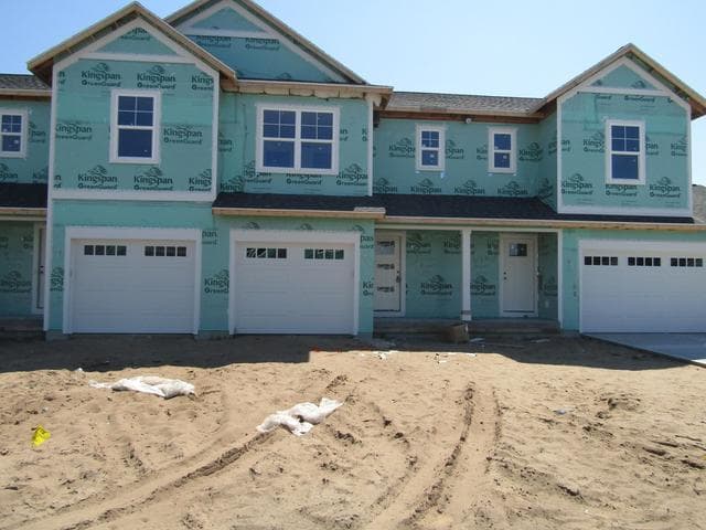 6136 Burgess Drive 6, Spring Lake, MI 49456