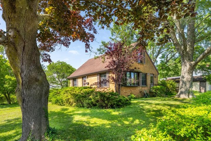 2308 Coles Avenue, St. Joseph, MI 49085