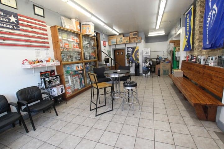 Photo 4