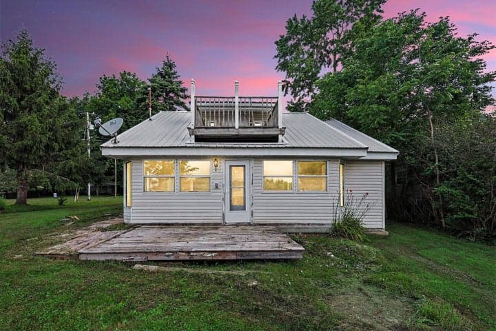 1845 W Tupper Heights Drive, Lake Odessa, MI 48849