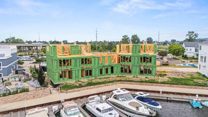 852 Sailors Way, St. Joseph, MI 49085