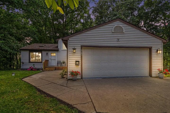 1970 Country Club Way, Albion, MI 49224