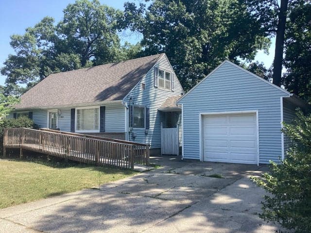 4514 Grantwood Avenue SE, Kentwood, MI 49508