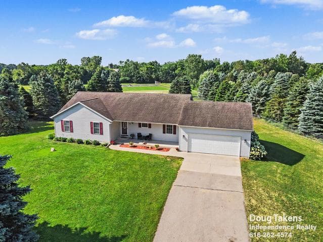 2766 Otuna Court, Dorr, MI 49323