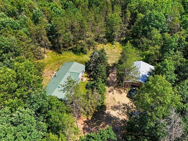 7963 E Barothy Road, Branch, MI 49402