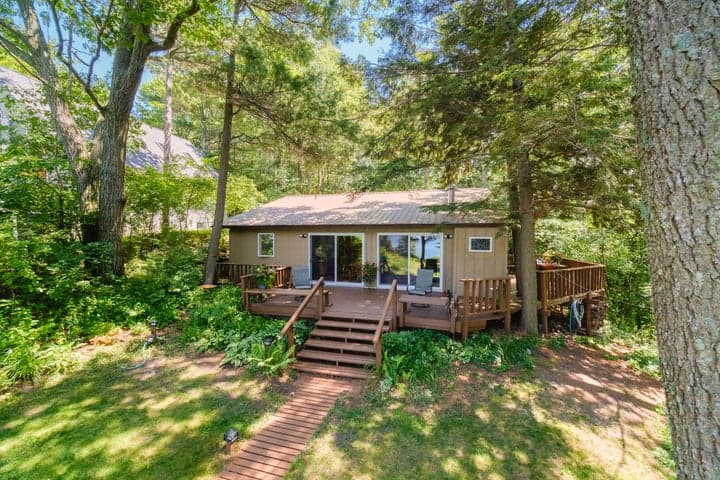 10777 Old Freesoil Road, Manistee, MI 49660
