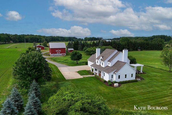17640 16 Mile Road, Big Rapids, MI 49307