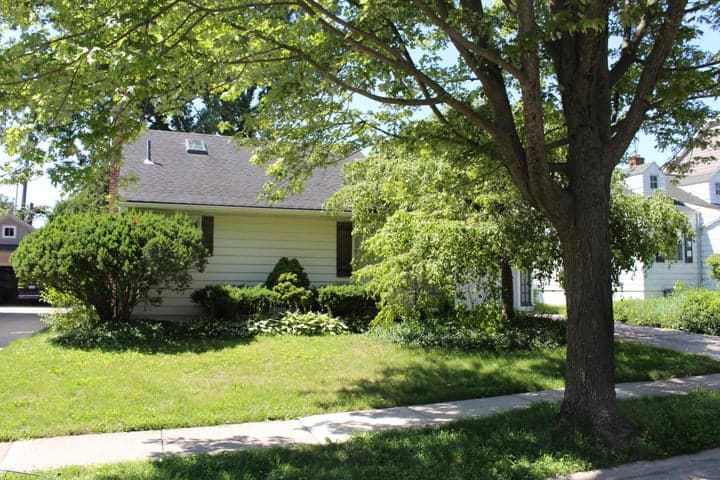 1810 Holland Street, Birmingham, MI 48009