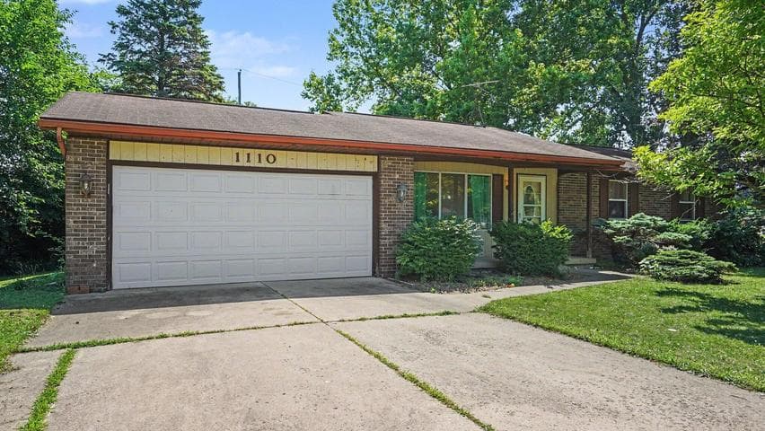 1110 Avalon Avenue, Saginaw, MI 48638