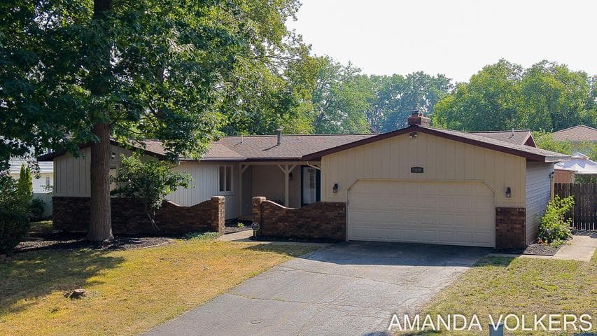 3910 Honeybrook Avenue SW, Grandville, MI 49418