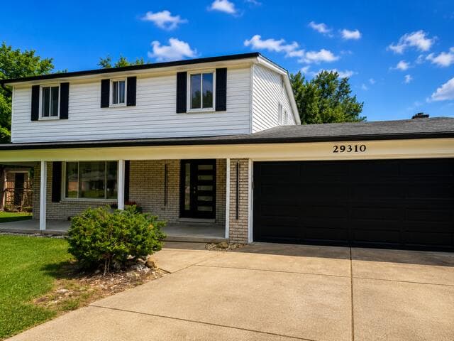 29310 Prestwick Street, Southfield, MI 48076