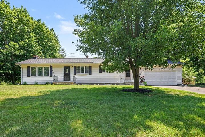 3747 Harshbarger Road, Jackson, MI 49203