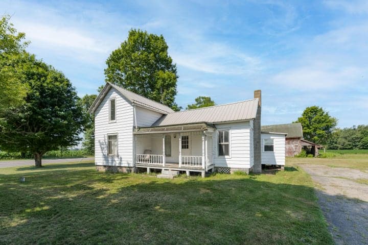 1076 Burbank Road, Quincy, MI 49082