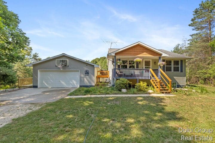 11778 Red Feather Lane, Stanwood, MI 49346