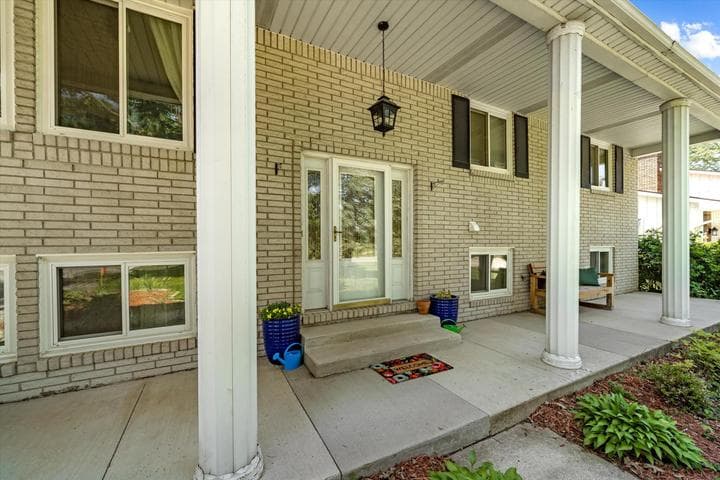 3670 Golfside Road, Ypsilanti, MI 48197