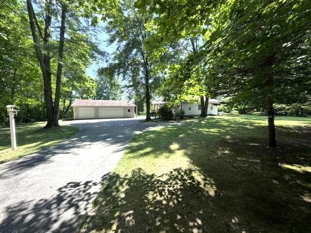 4084 Hartman Road, Sodus, MI 49126