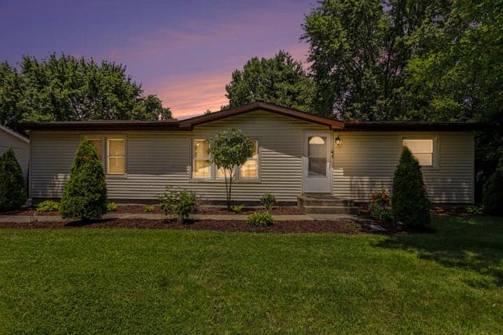 1005 S Ohio Court, Sturgis, MI 49091