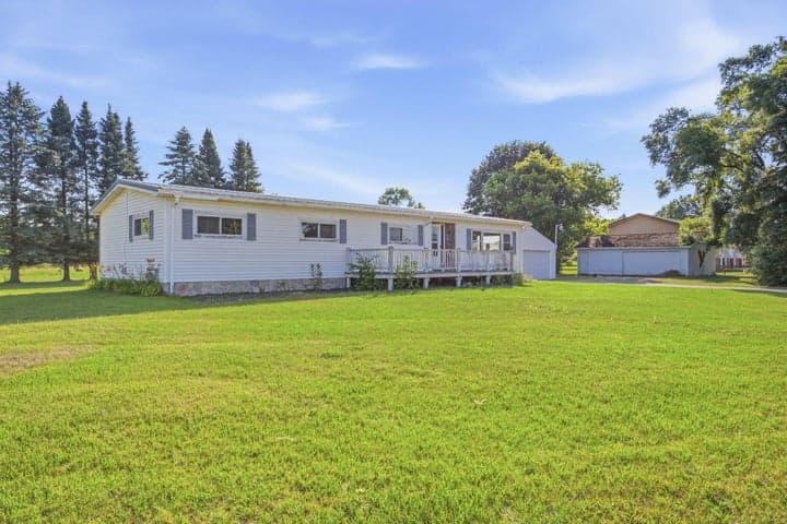 260 W Hayes Street, Mecosta, MI 49332