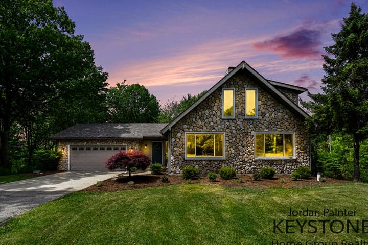 5964 Chicago Drive, Zeeland, MI 49464