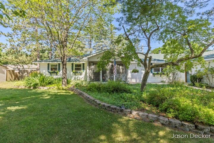 6322 Atkinson Road, Grayling, MI 49738