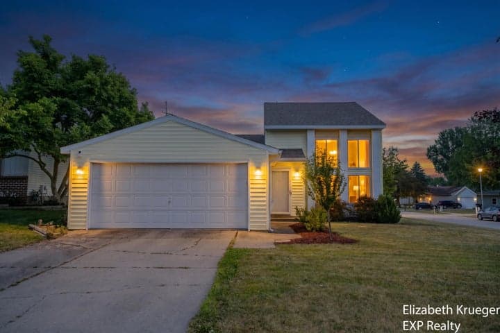 2630 Rum Creek Drive SE, Grand Rapids, MI 49508