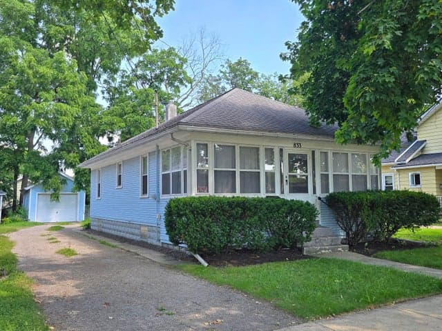 833 Backus Street, Jackson, MI 49202