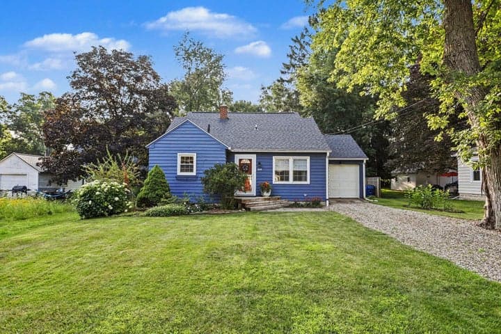 1418 Pinehurst Boulevard, Kalamazoo, MI 49006