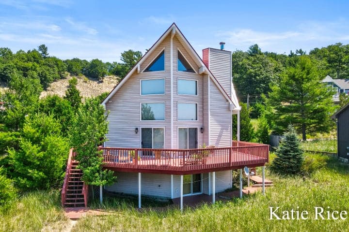 9221 W Thomas Road, Shelby, MI 49455