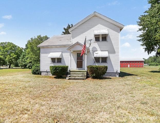 14337 State Road, Nunica, MI 49448