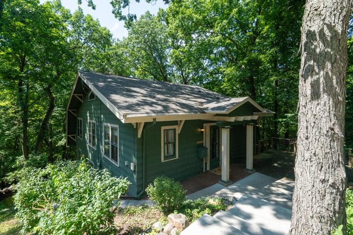 2125 Ridge Road, Kalamazoo, MI 49008