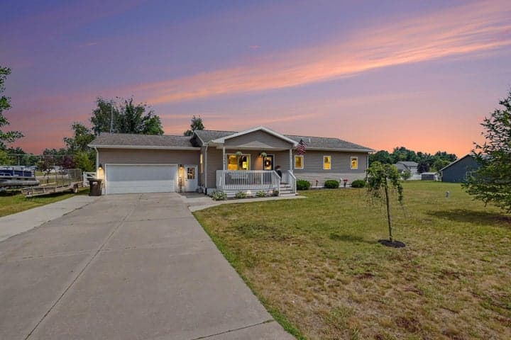 18986 Serenity Drive, Big Rapids, MI 49307